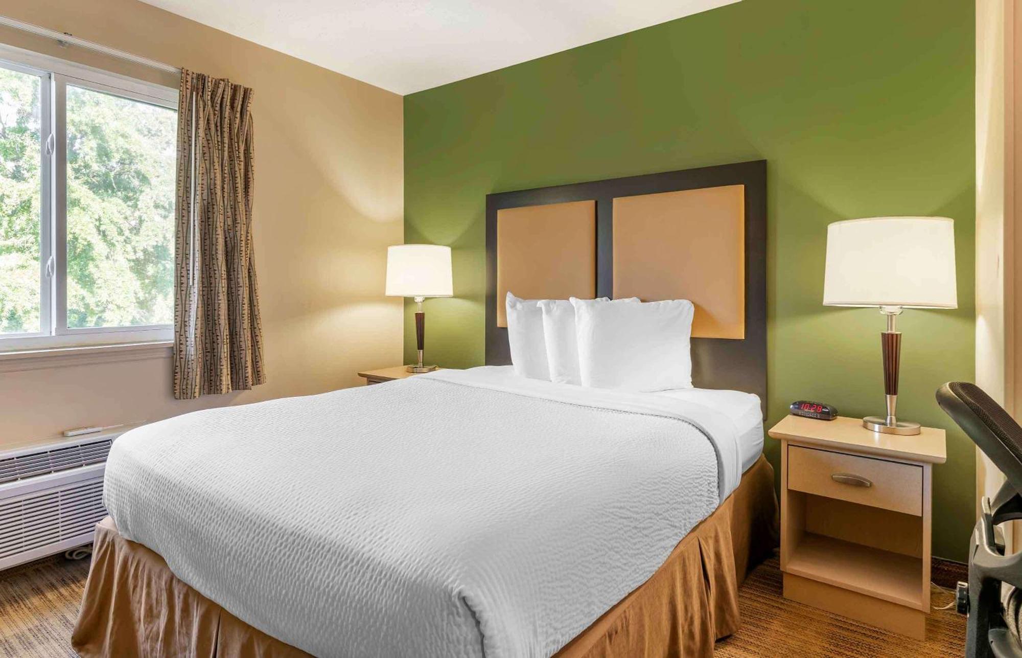 Extended Stay America Select Suites - Atlanta - Kennesaw Chastain Rd Екстериор снимка