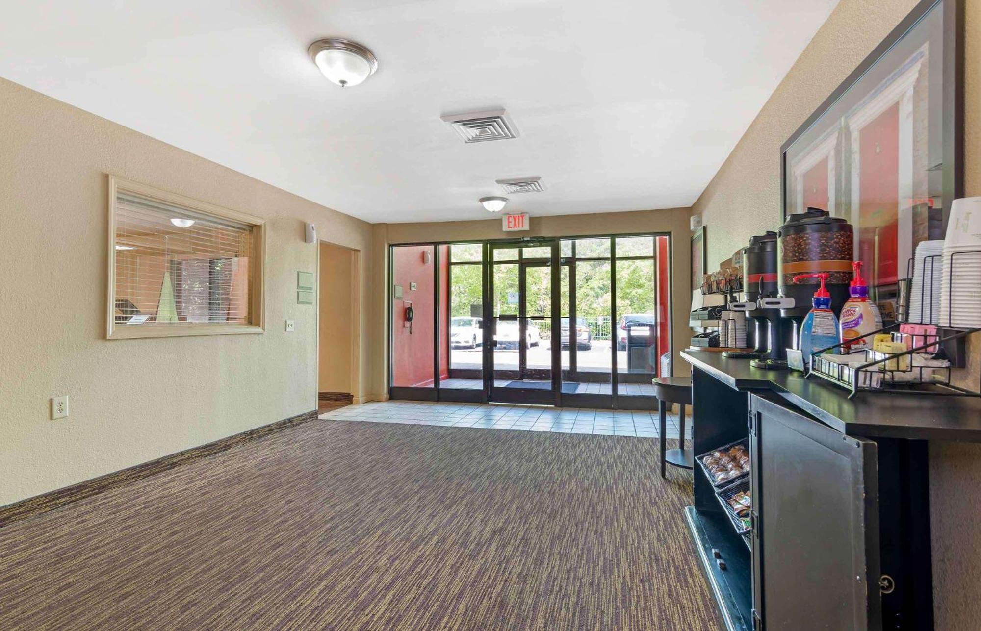 Extended Stay America Select Suites - Atlanta - Kennesaw Chastain Rd Екстериор снимка